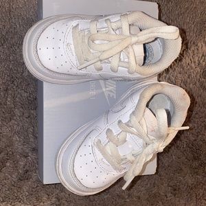 White Nike Air Force